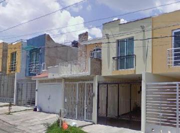 Casa de 2 habitaciones, San Pedro Tlaquepaque · Venta de Casa San Pedro Apóstol 851, Lomas de San Miguel, 45589 San Pedro Jal.