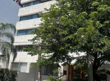 Departamento de 3 habitaciones, Guadalajara · Departamento de Lujo en Zona Exclusiva del Country