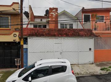 Casa de 4 habitaciones, Atizapán de Zaragoza · Casa en Venta en Lomas de Atizapan