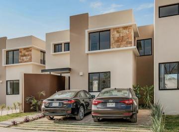 Casa de 3 habitaciones, Conkal · Casa en Venta en Privada en Conkal Para Entrega Inmediata