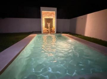 Casa de 4 habitaciones, Conkal · Casa Nueva en Privada Residencial