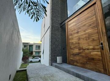 Casa en condominio de 3 habitaciones, Zapopan · Casa en Venta en Condominio Puerta del Bosque