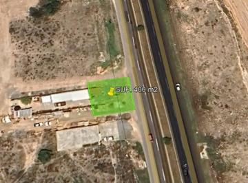 Terreno / Lote · 400m² · Terreno a Pie de Carretera en Tequisquiapan, Querétaro. Sup. 400 m²