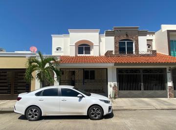 Casa de 3 habitaciones, Mazatlán · Casa en Venta en Mazatlán, Fracc. Real del Valle Coto 4