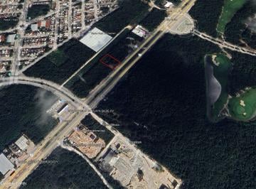 Terreno / Lote · 1823m² · Terreno Comercial Sobre Carretera Cancun Playa del Carmen 1,834 m²