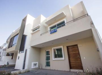 Casa en condominio · 163m² · 3 Recámaras · 2 Estacionamientos · Estrena Casa en Venta en Valle Imperial