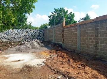 Terreno / Lote , Totolapan · Venta Terreno Bardeado en Fracc. Totolapan Morelos 200 m