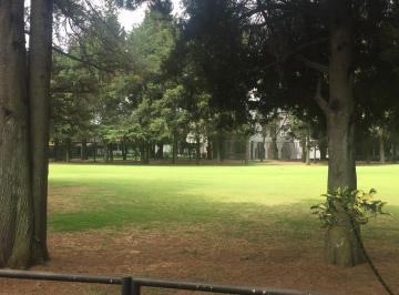 Casa de 3 habitaciones, Metepec · Residencia en Club de Golf San Carlos, Metepec. Vista Al Campo!