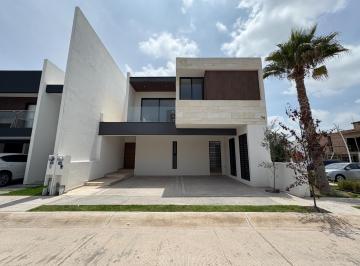 Casa · 246m² · 3 Recámaras · 2 Estacionamientos · Casa en Pre - Venta San Angel 5 San Luis Potosi