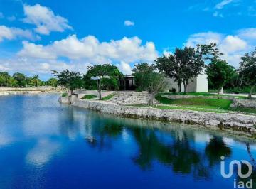 Terreno / Lote · 629m² · Terreno Residencial en Privada en Progreso Yucatán