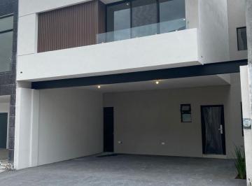 Casa · 265m² · 3 Recámaras · 2 Estacionamientos · Casa Nueva en Venta