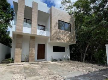 Casa · 325m² · 4 Recámaras · Casa El Encuentro Playa del Carmen