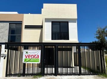 Casa de 3 habitaciones, Zapopan · Bonita Casa en Venta en Parques Vallarta