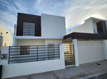 Casa de 3 habitaciones, Mexicali · Excelente Propiedad en Venta Tres Recámaras Dos Baños y Medio