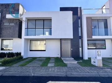Casa de 3 habitaciones, Pachuca · Casa en Venta en Residencial E Sur, 3 Recámaras, 3 Baños Completos