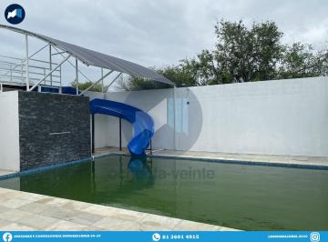 Quinta · 820m² · 2 Recámaras · 3 Estacionamientos · Quinta en La Condesa, Cadereyta