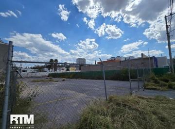 Terreno / Lote · 866m² · Se Vende Terreno de Dos Frentes en La Lateral de Carretera Gdl