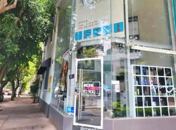 Casa de 3 habitaciones, Cuauhtémoc · Casa en Venta en La Condesa Uso de Suelo Comercial con Local y Departamento
