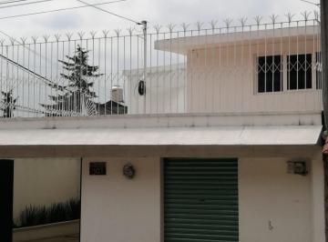 Casa de 4 habitaciones, Toluca · Casa en Venta Toluca Col. Niños Héroes