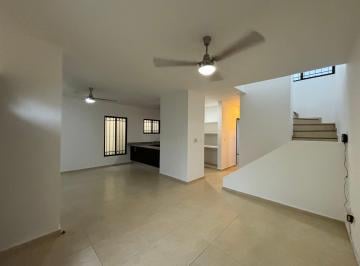 Casa de 3 habitaciones, Mérida · Casa en Privada Gran Santa Fe, 3 Habitaciones (1 en P. B) Pet Friendly