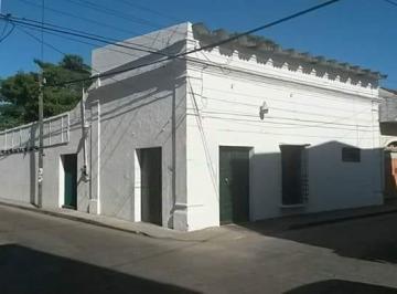 Casa · 32m² · Linda Casa en Esquina a Uso Comercial en Venta/renta Ciudad del Carmen (Ivc - 2438)