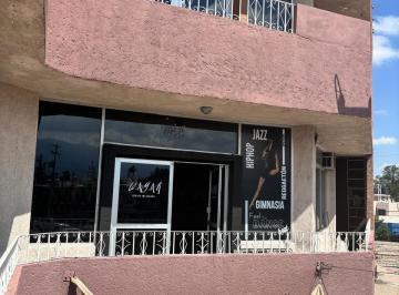 Local comercial , Saltillo · Local en Renta en Segunda Planta en Colonia Republica Ote.