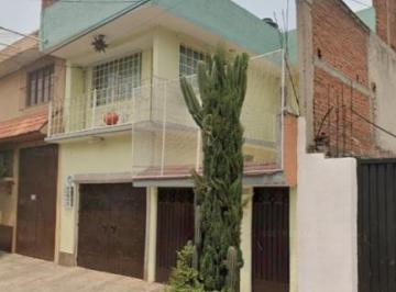 Casa de 3 habitaciones, Coyoacán · Casa en Venta en Pedregal de Santo Domingo Coyoacan Ciudad de México