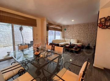 Casa · 284m² · 4 Recámaras · 2 Estacionamientos · Casa en Venta en Residencial Capulines - Sm17