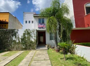 Casa en condominio de 3 habitaciones, Tlajomulco de Zúñiga · Casa en Renta en Bosques de Santa Anita