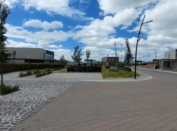 Terreno / Lote · 342m² · Terreno en Lomas del Campanario Norte