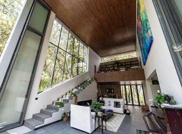 Casa de 5 habitaciones, Zapopan · Hermosa Casa de Lujo Semi Amueblada. Amplios Espacios