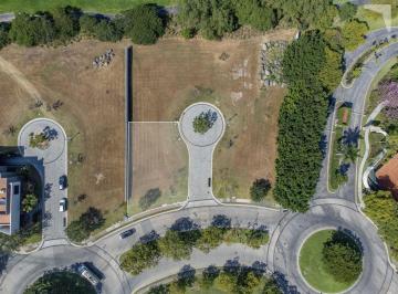 Terreno / Lote · 608m² · La Montaña 5 - Hermoso Terreno a Unos m del Club