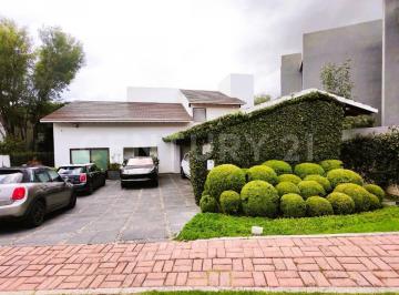 Casa · 671m² · 5 Recámaras · 7 Estacionamientos · Casa Residencial en Venta, Club de Golf La Vista Country Club, Puebla