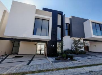 Casa en condominio · 251m² · 4 Recámaras · 2 Estacionamientos · Se Vende Casa Nueva en Fraccionamiento Lomas de Angelópolis III, Parque Veracruz Puebla