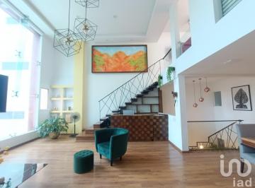 Edificio · 152m² · 12 Recámaras · 1 Estacionamiento · Edificio en Venta de 4 Pisos Para Oficinas Col. Avante