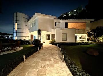 ae84c87df63afb7d00b47fc263c046a61839887721285ee0ab9d825980dab0b8 · Casa en Venta Lomas Country, Huixquilucan Estado de México