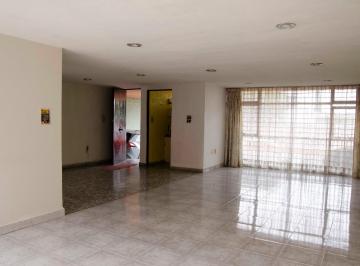 Casa de 4 habitaciones, Naucalpan de Juárez · Casa en Venta en Jardines de San Mateo, Cerca de Plaza Jardines