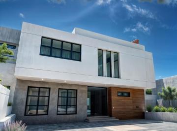 Casa de 4 habitaciones, El Marqués · Estrena Casa en El Mirador, 4ta Recámara en Pb, 4 Baños Completos, Equipada
