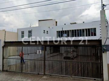 Oficina · 1494m² · 10 Estacionamientos · Inmueble Comercial Ideal Para Laboratorios Médicos en San Miguel, Iztapalapa