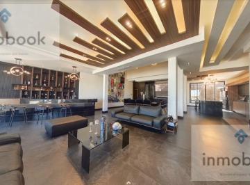 Casa · 477m² · 3 Recámaras · 3 Estacionamientos · Casa Amueblada en Venta Paseo de Las Lomas