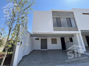 Casa · 154m² · 3 Recámaras · 2 Estacionamientos · Casa en Venta en Domini0 Cumbres García