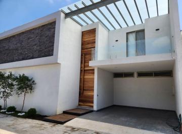 Casa · 350m² · 3 Recámaras · 2 Estacionamientos · Casa en Privada en Delicias Cuernavaca - Maz - 2144 - Cp