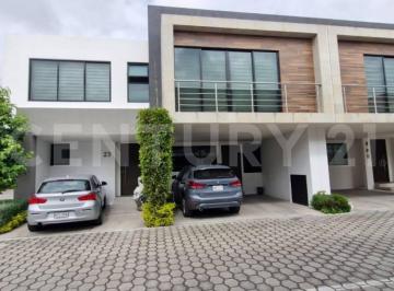Casa · 240m² · 3 Recámaras · 3 Estacionamientos · Casa en Venta en Gran Reforma, Toluca, Estado de México
