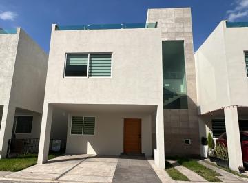 Casa en condominio · 180m² · 3 Recámaras · Venta de Casa en Condominio en Fraccionamiento Cedros en San Mateo Atenco