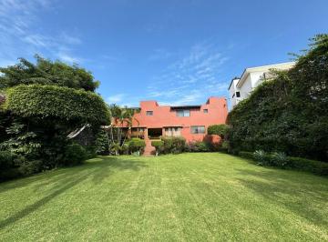 Casa de 4 habitaciones, Cuernavaca · Amplia Residencia en La Privada Más Exclusiva en Col. Vistahermosa, Cuernavaca