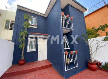 Casas con Servicios básicos (agua/luz) en renta en Villas de la
