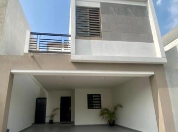Casa de 3 habitaciones, Monterrey · Hermosa Casa Renta en Espacio Cumbres Monterrey a un Lado de Alejandro de Rodas