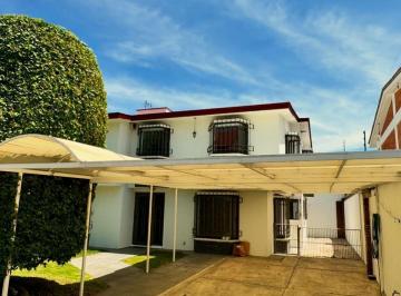 Casa · 192m² · 3 Recámaras · 3 Estacionamientos · Casa en Venta en San Miguel Totocuitlapilco