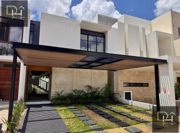 Casa · 160m² · 3 Recámaras · 2 Estacionamientos · Casa en Venta en Residencial Aqua By Cumbres