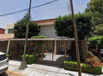 Casa de 3 habitaciones, Coyoacán · ¡Tu Hogar Ideal en Campestre Churubusco Te Espera!
